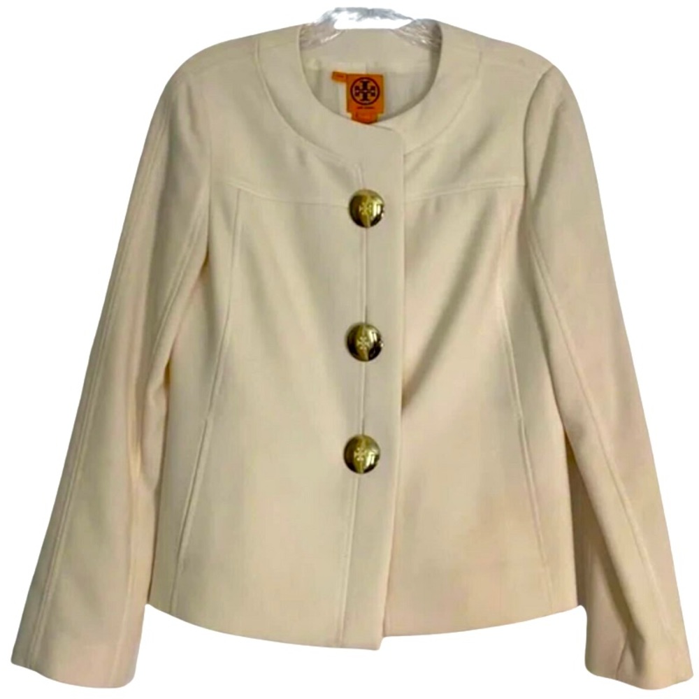 TORY BURCH Vintage Ivory Jack with Oversized Gold Buttons, size 6